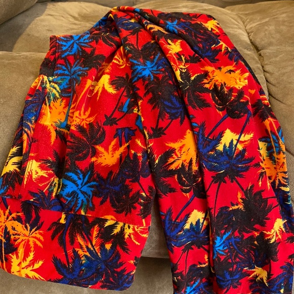 Lularoe one size palm tree leggings - Picture 1 of 1